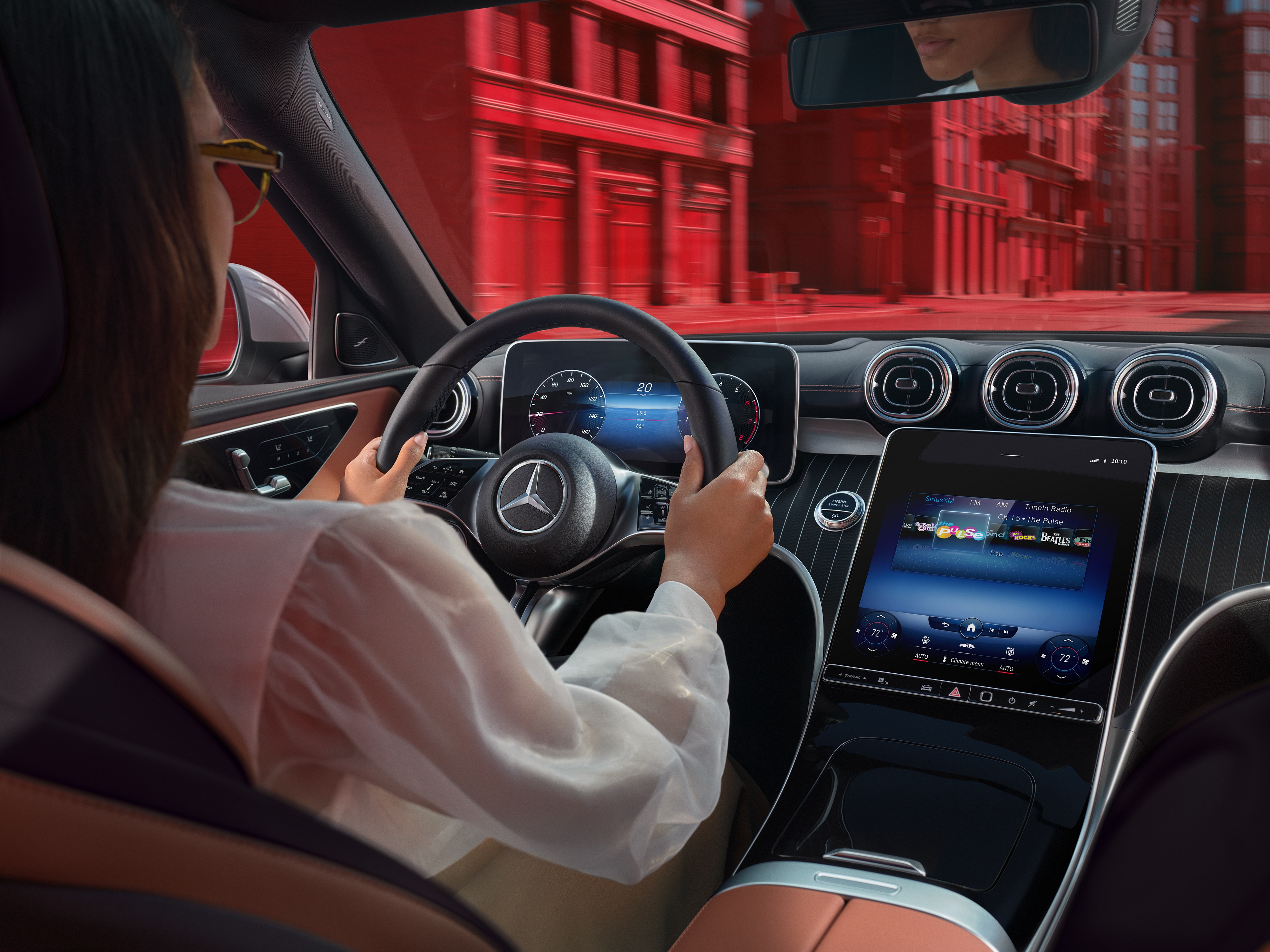 MercedesBenz-Lifestyle-03.jpg